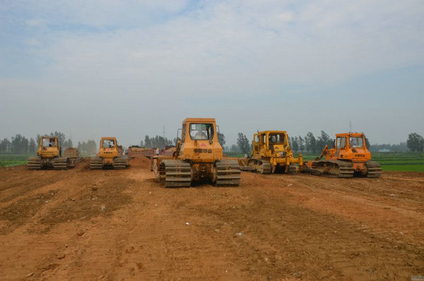 建恩高速公路路基土石方工程